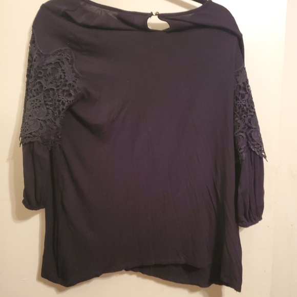 Black Blouse w/ Lace Trem Womens size Medium Brand Knox Rose - Picture 7 of 8